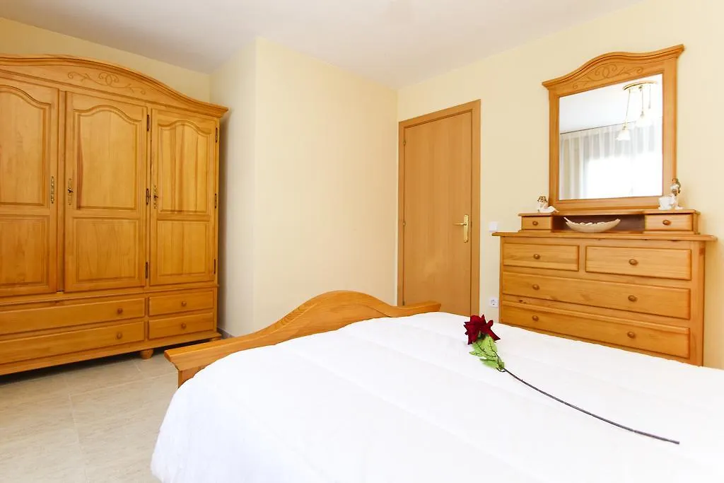 Olivers Planet Costa Dorada Cambrils 0*,